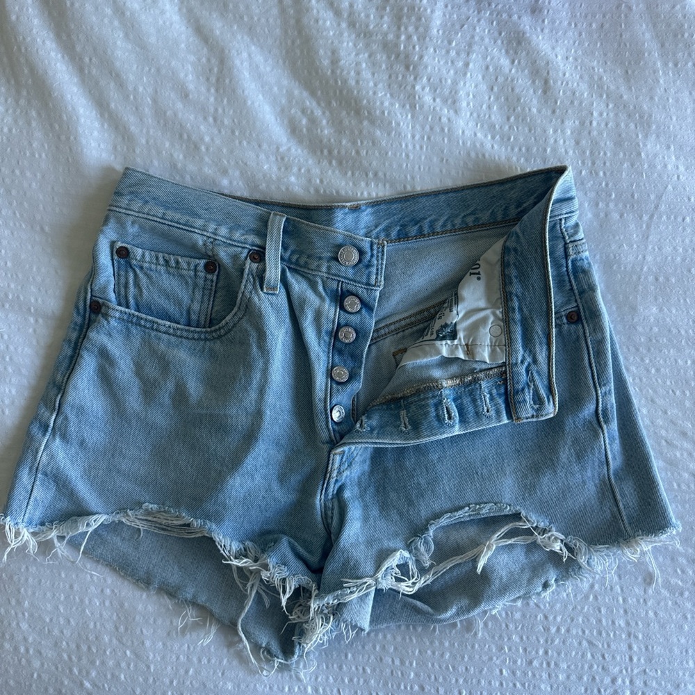 Levi’s 501 shorts